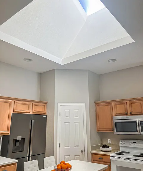 4816 Stetson Dr S — Photo 2