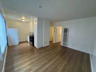11809 Berendo Ave #4 — Photo 6