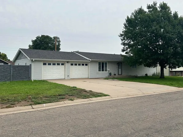 356 W 5th St, Kinsley, KS 67547