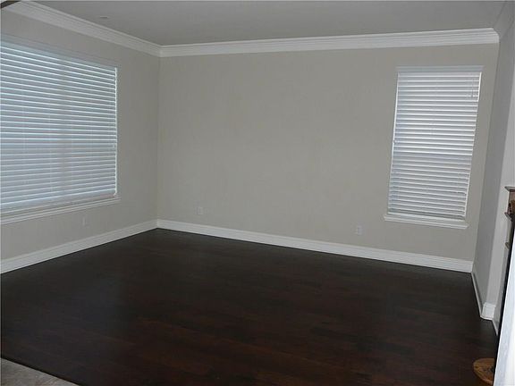 5th image of 607 Sante Fe Dr