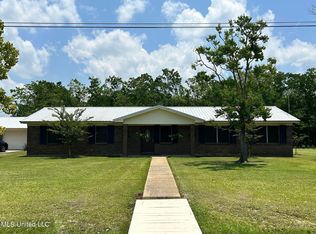10324 Cathey Dr, Moss Point, MS 39562