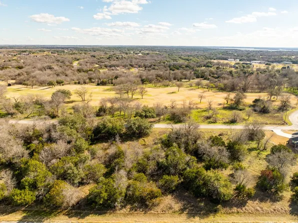 39129 Royalwood Ln, Whitney, TX 76692