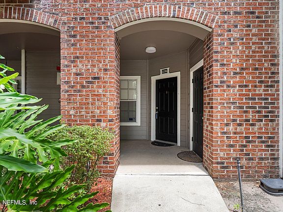 3rd image of 10000 GATE Parkway #2216