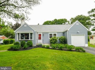 1568 Heather Rd, Huntingdon Valley, PA 19006