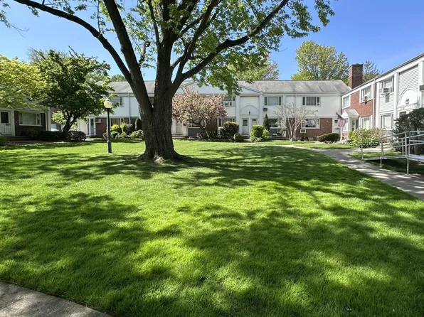 13-36 Bell Boulevard #206, Bayside, NY 11360