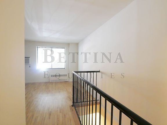4th image of 516 E 86th St APT 1B