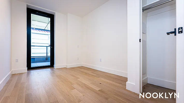 Rented by Nooklyn NYC LLC | media 51