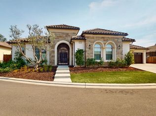 2754 Trenton Ave, Clovis, CA