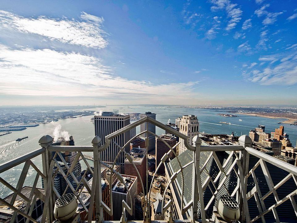 1st image of 70 Pine St APT 3004