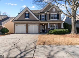 2472 Walnut Tree Ln, Buford, GA 30519