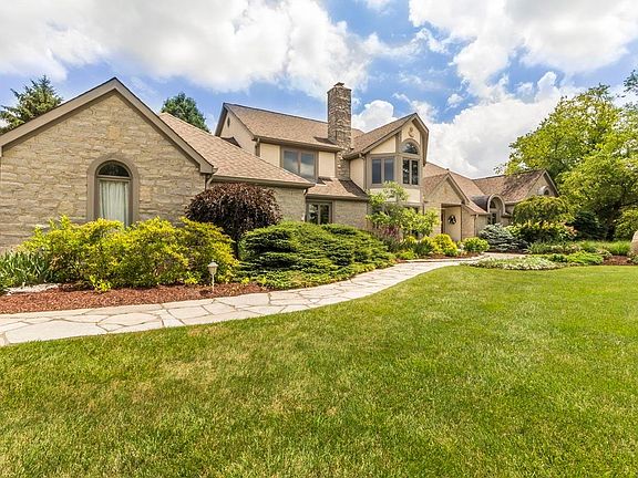 3rd image of 1654 Taylor Corners Cir