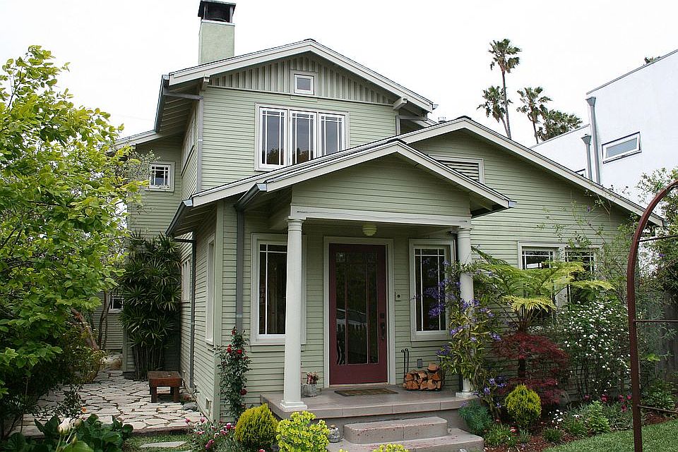 1st image of 2409 McKinley Ave