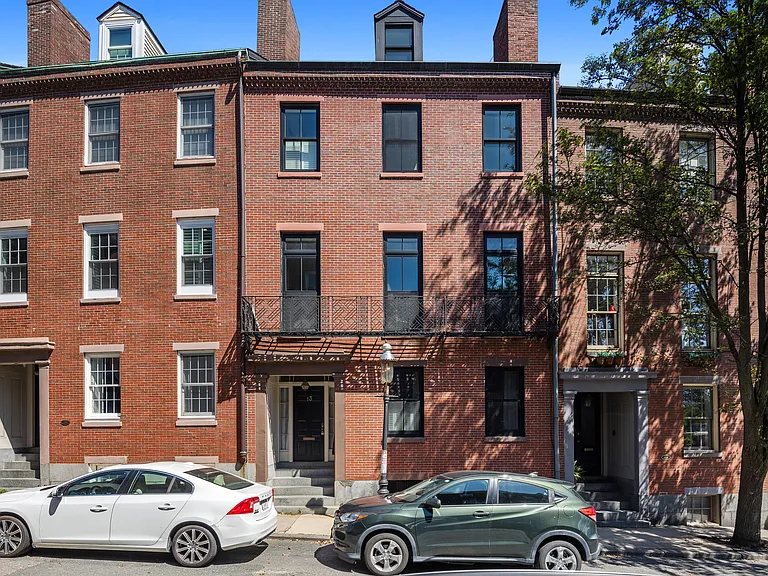 13 Harvard St #2 — Photo 15