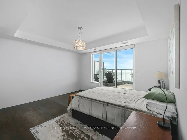 3500 Lakeshore Rd W #B814 — Photo 14
