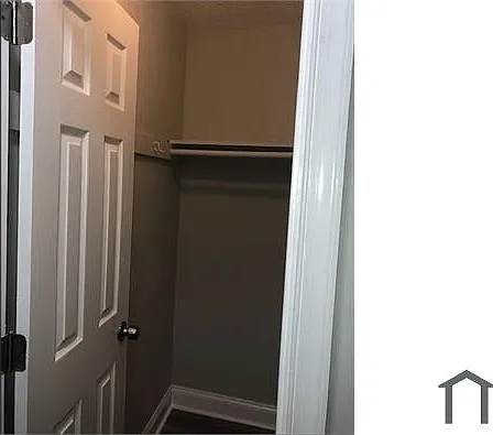 5035 D St SE #103 — Photo 9