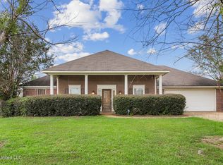 227 Camelot Way, Brandon, MS 39047