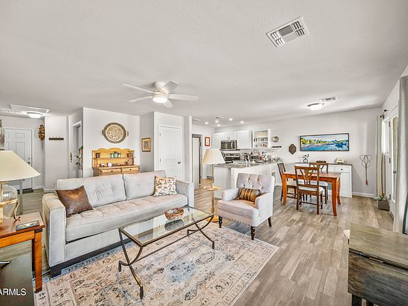 4th image of 40 COTTONWOOD Lane