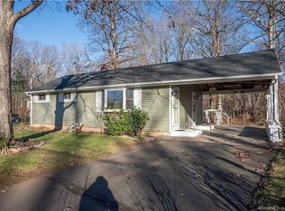 41 Zwicks Farm Rd, Plantsville, CT 06479