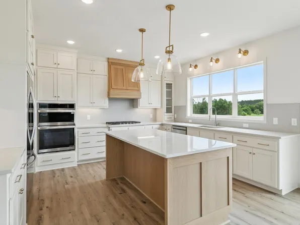 21928 Edison St NE, East Bethel, MN 55011