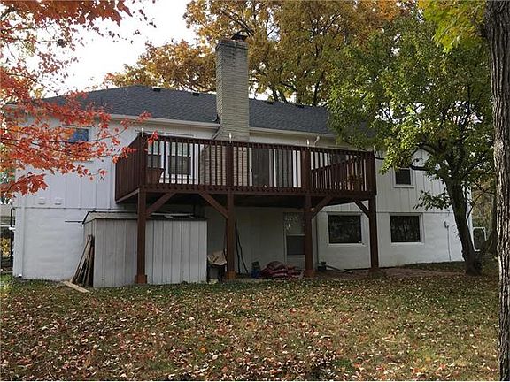 3rd image of 1310 E 99th Ter