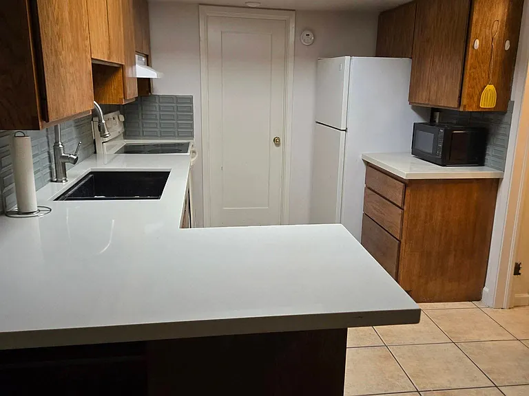 15 E 2nd Ave #2 — Photo 13