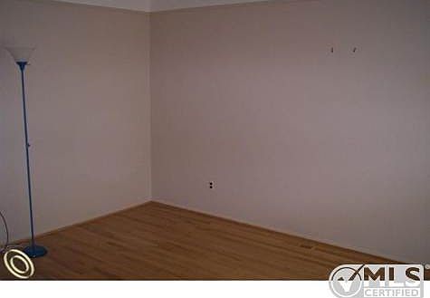 LIVING ROOM 2.jpg