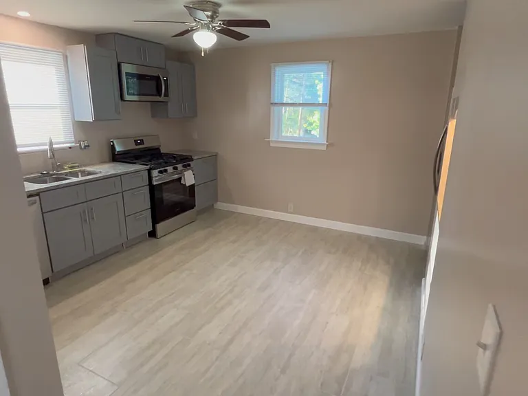 1924 Rockwell Rd #2 — Photo 10