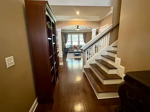 122 Ramsbrook Dr — Photo 9