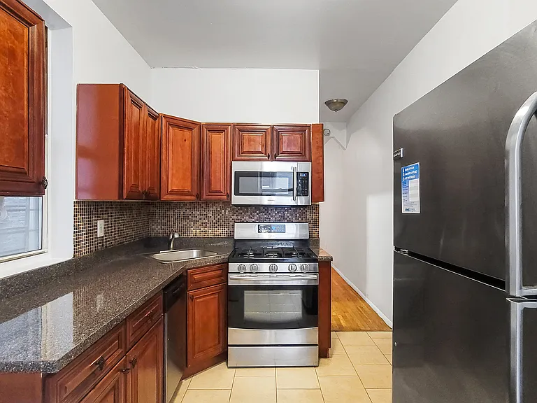 118 W 114th St #6W — Photo 3