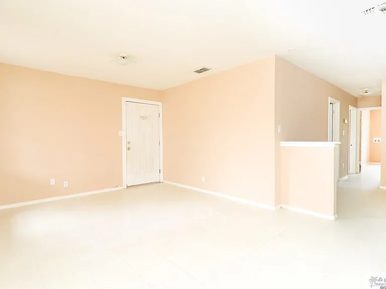 6219 Tecate Dr — Photo 3