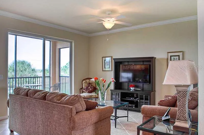 2 bed, 1250 sqft, $4,800 — Photo 3