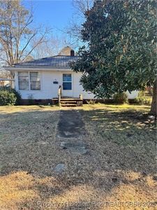 402 N Main St, Fairmont, NC, 28340