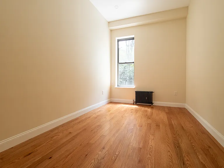612 W 146th St #2 — Photo 5