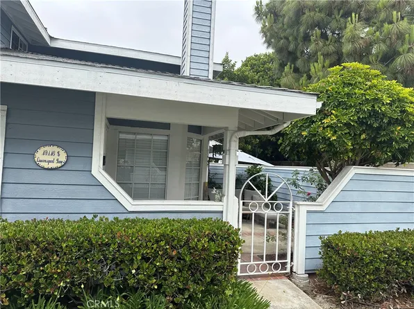 19116 Queensport Ln APT E, Huntington Beach, CA 92646
