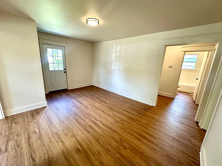 15 Lermann Dr — Photo 5