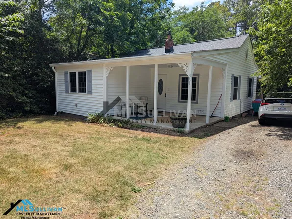 531 Lakeshore Dr, Hillsborough, NC 27278