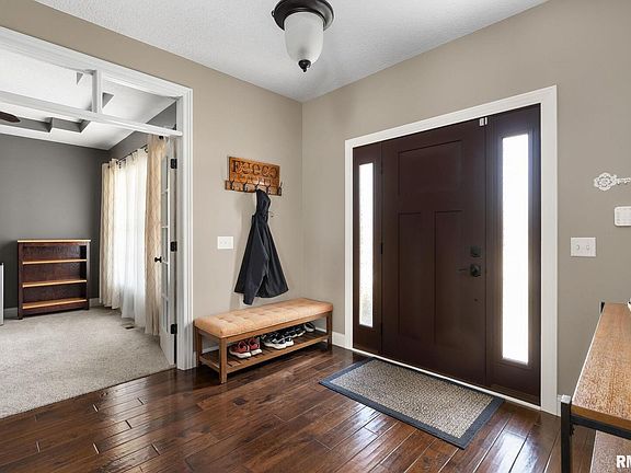 4th image of 6898 Summerfield Dr