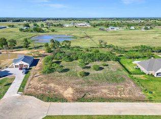 960 Vest Ln, Pilot Pt, TX 76258