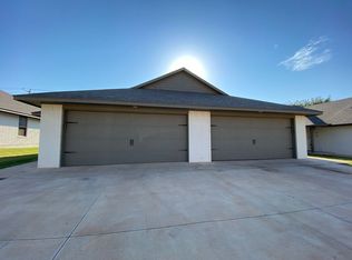 11414 N Lincoln Blvd, Oklahoma City, OK 73114