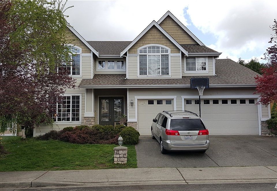 1st image of 1703 151st Pl SW