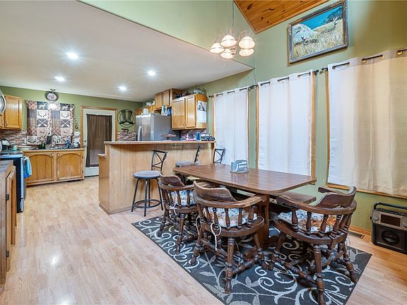 3rd image of 644 Private Road 3432