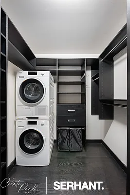 Laundry, photo 1