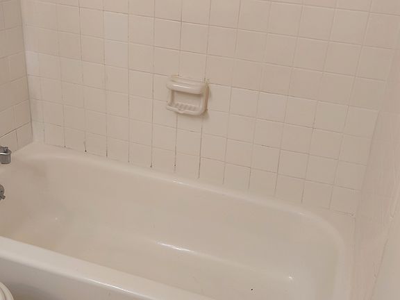 5th image of 3054 George Mason Ave APT C
