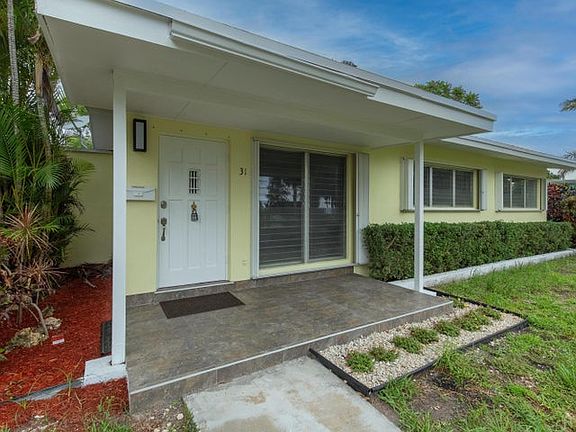 4th image of 31 NE 28th Ct