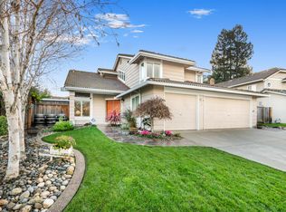 1450 Quail Walk Dr, Gilroy, CA 95020