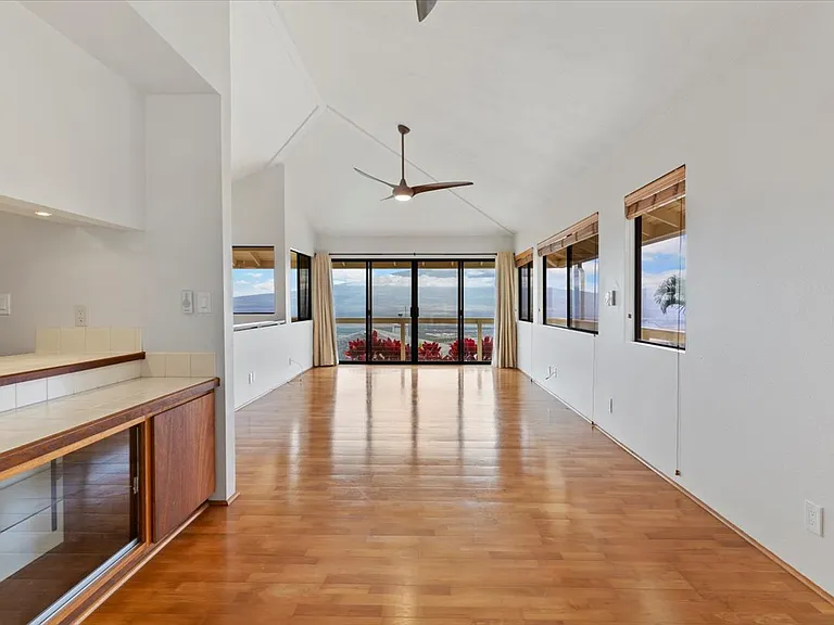 560 Kuikahi Dr — Photo 13