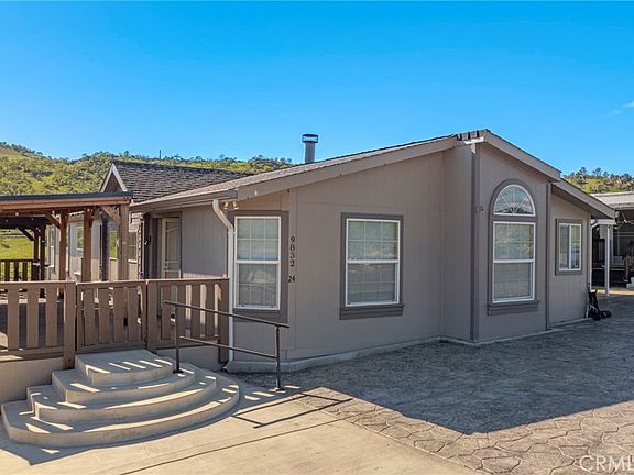 3rd image of 9832 Boat Club Dr