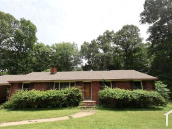 4931 Lair Dr