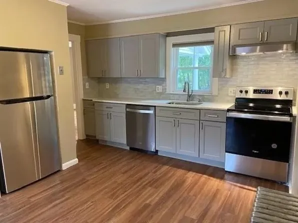 872 Main St Floor 1, Reading, MA 01867
