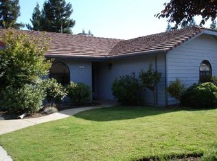 2334 Sample Ave, Clovis, CA 93611